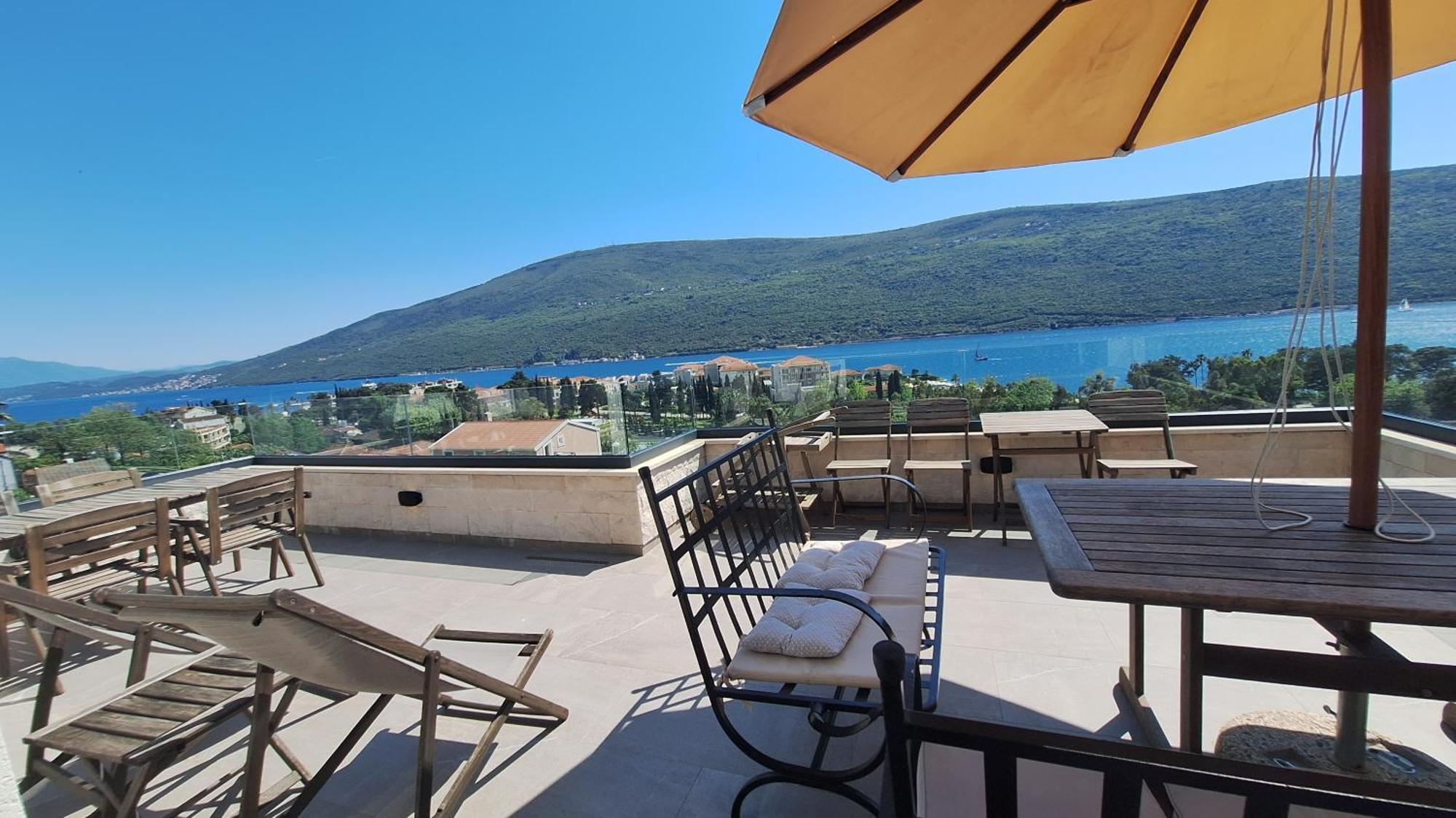 Porto Vista Penthouse Kumbor Apartment Екстериор снимка